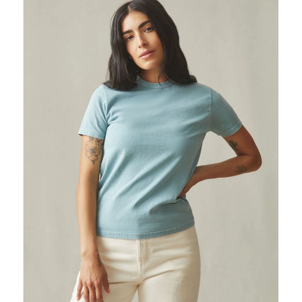 American Giant T-Shirt Womens M Blue Mineral Vintage Washed Crew Tee USA NEW